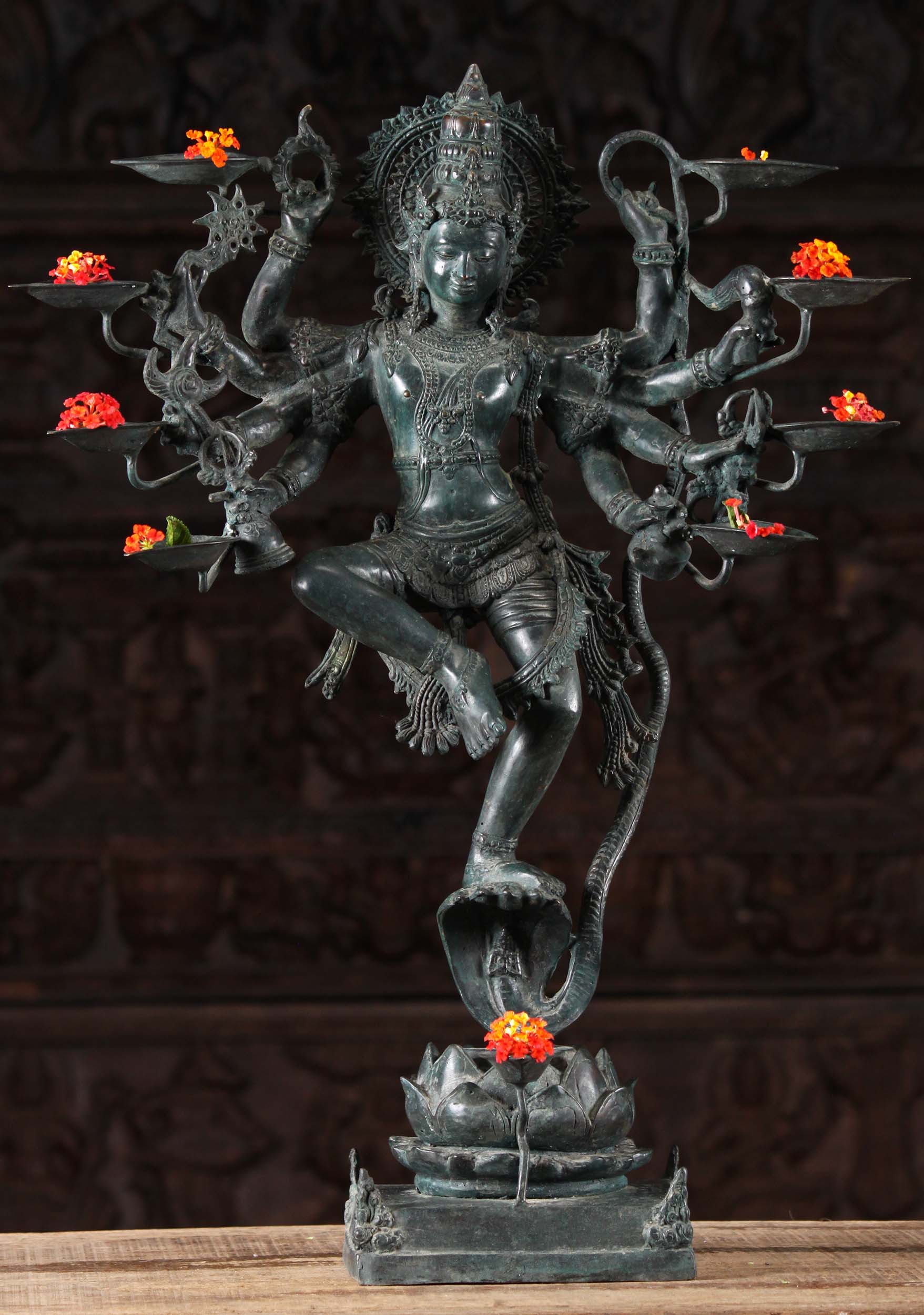 Brass Krishna Statue Dancing On Serpent Kaliya With 9 Oil Lamps Perfect