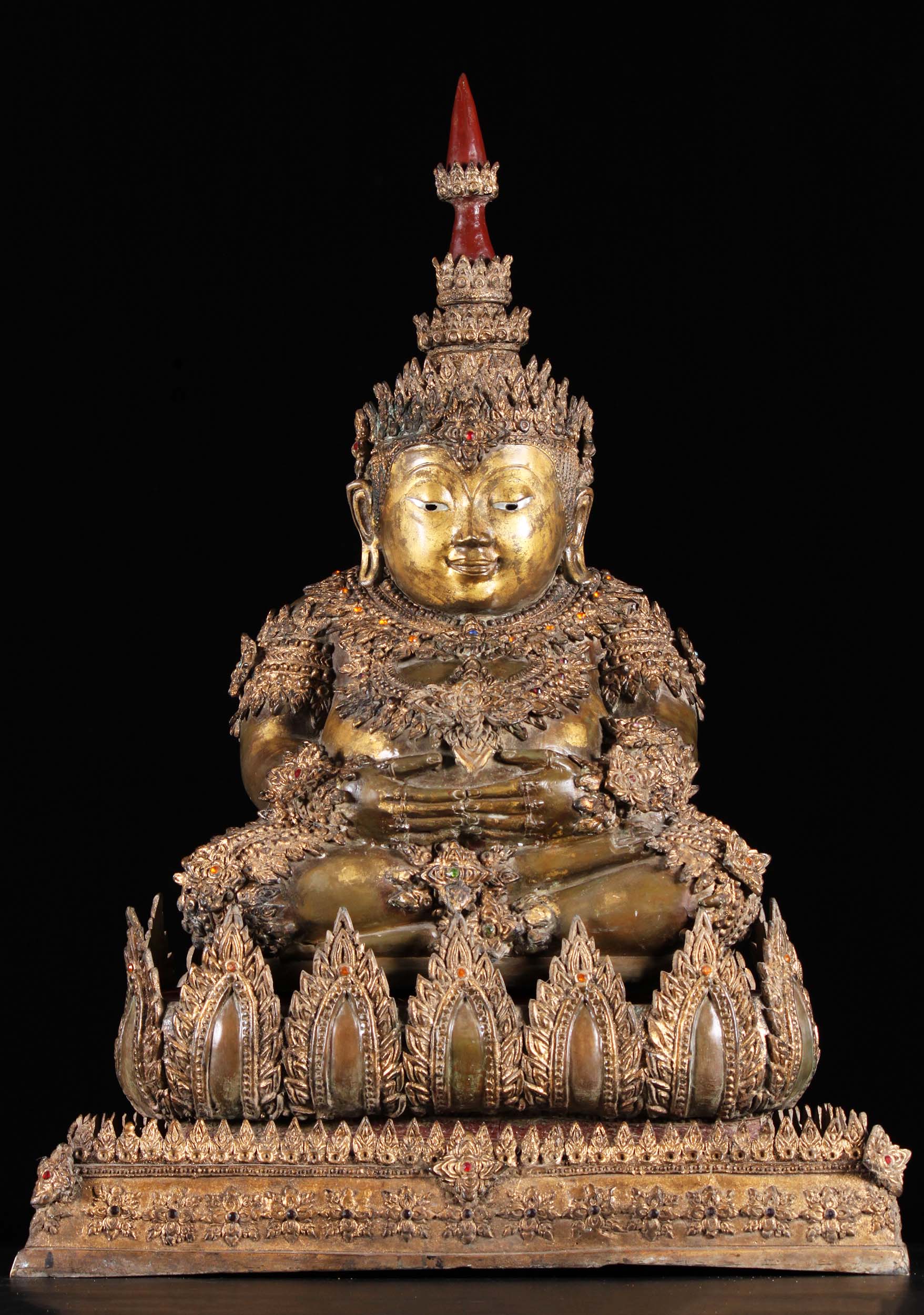 Masterpiece Thai Royal Songachai Statue 34"