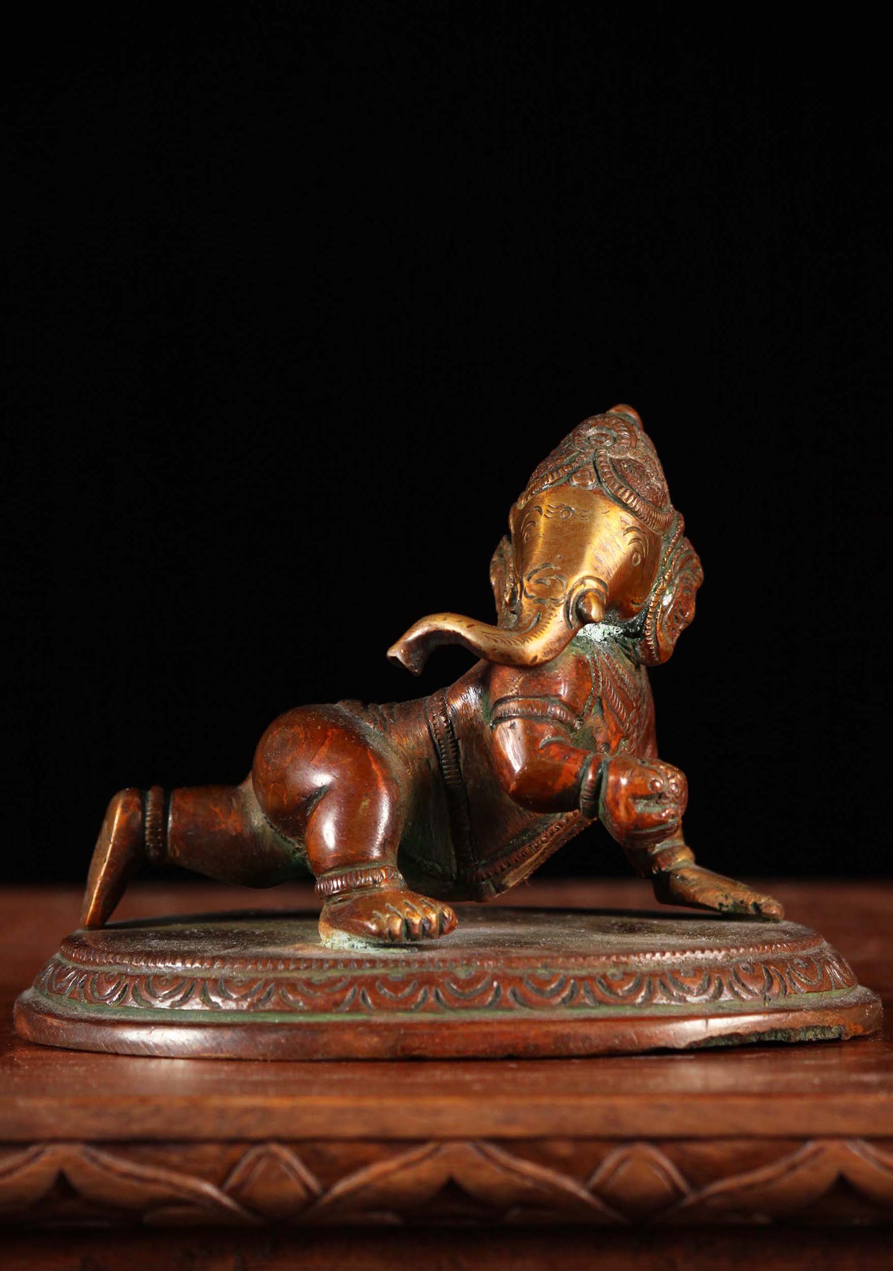 Brass Crawling Laddu Ganesh Statue 3"