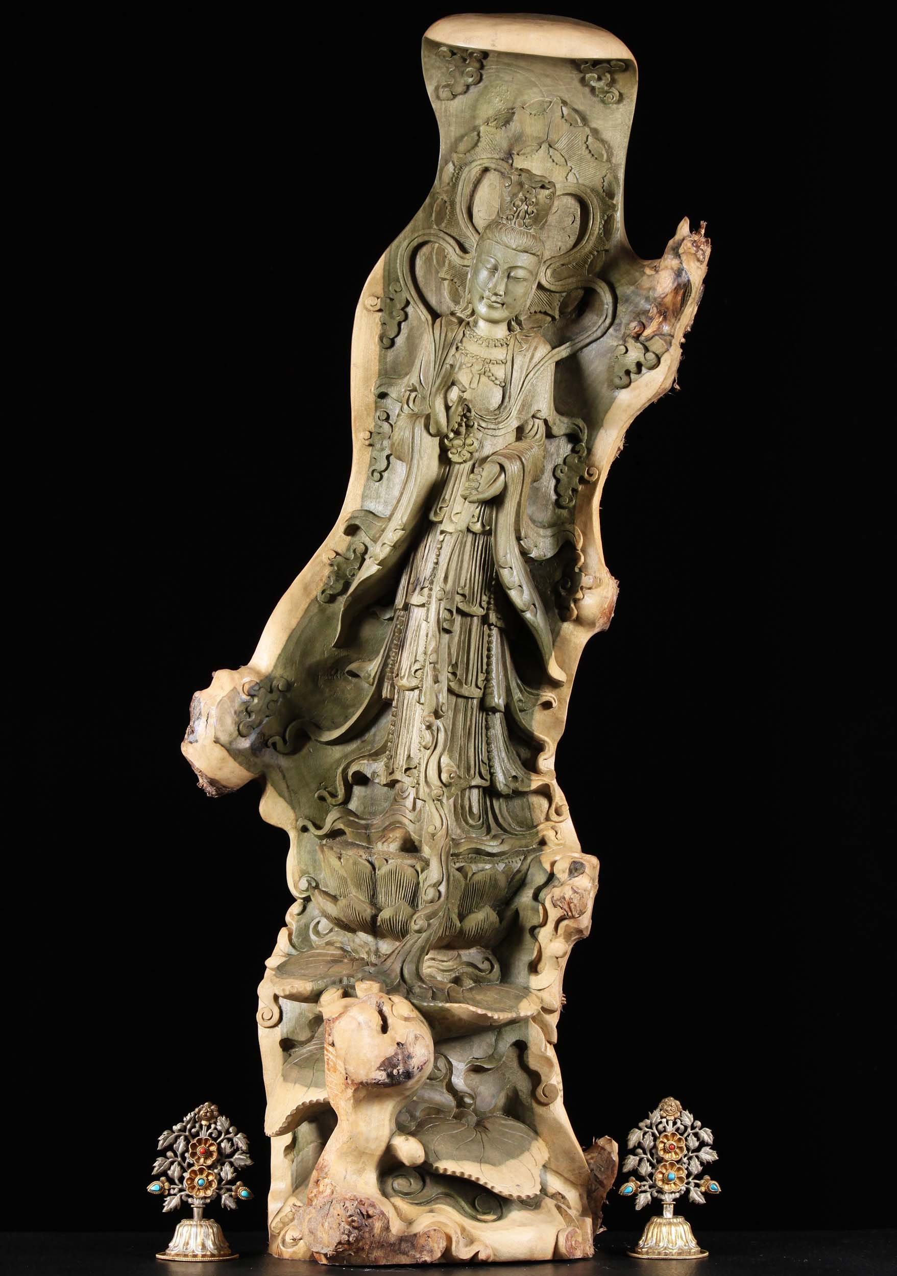 Green Hibiscus Kwan Yin in Vitarka Mudra 40"