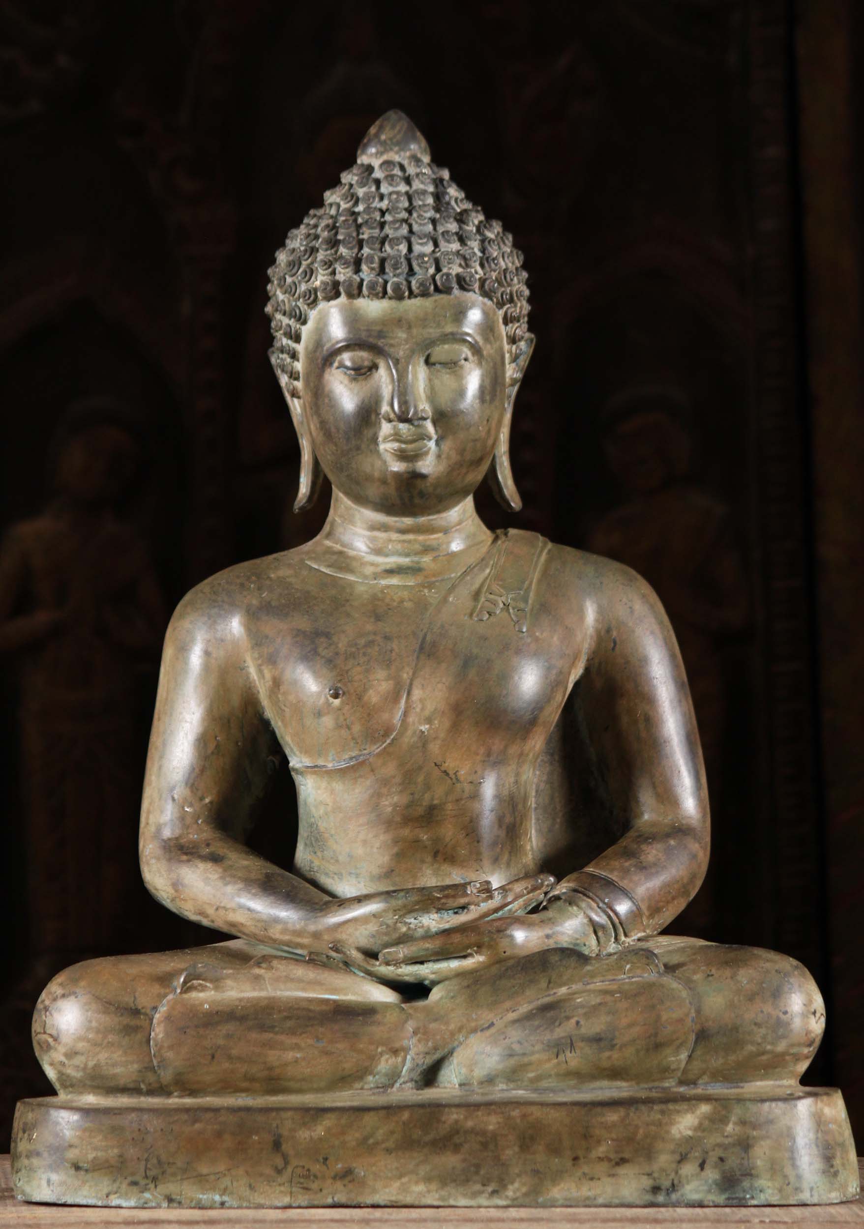 Classic Meditating Buddha Statue 21"