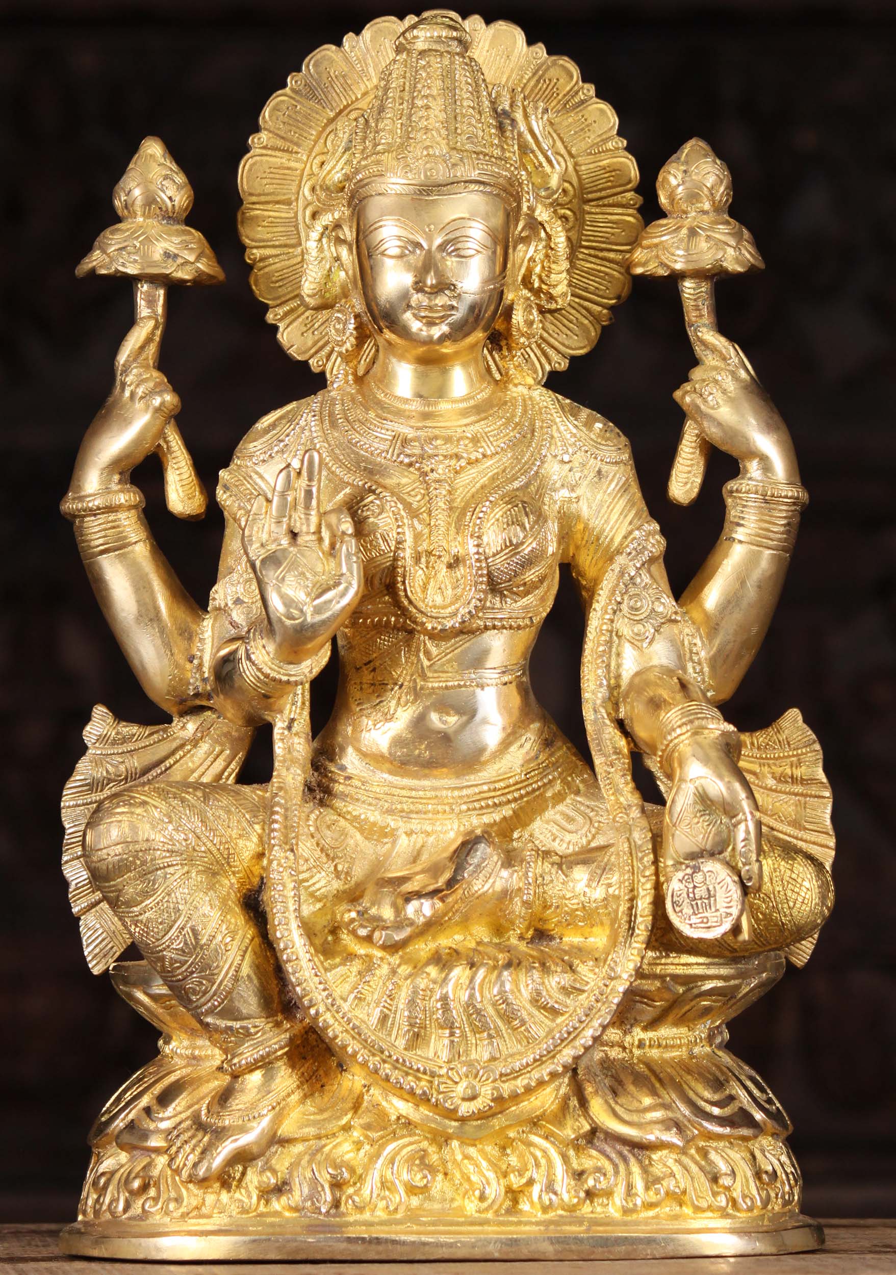 Goddess deals Lakshmi statue