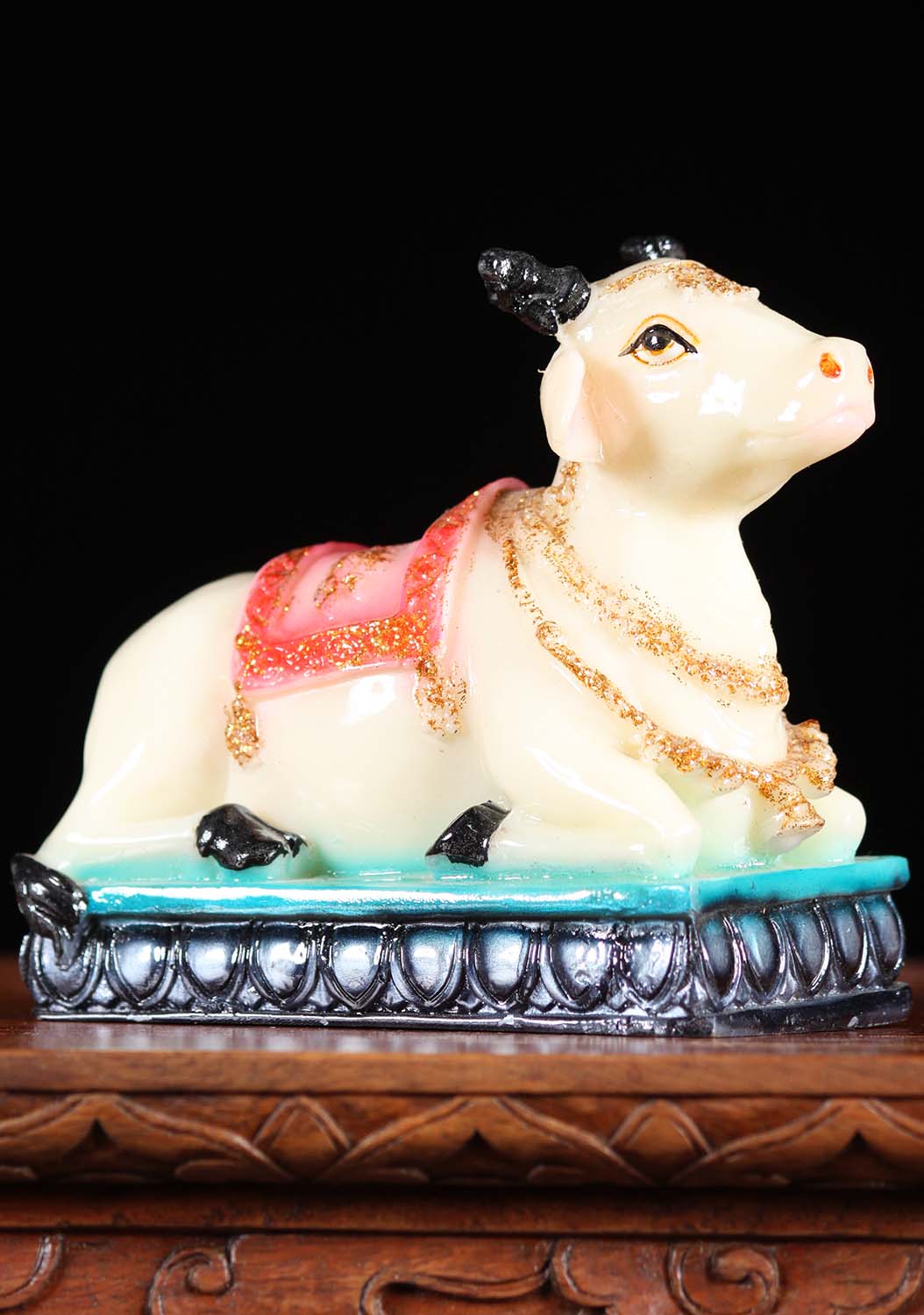 Fiber Small Nandi Statue 4"