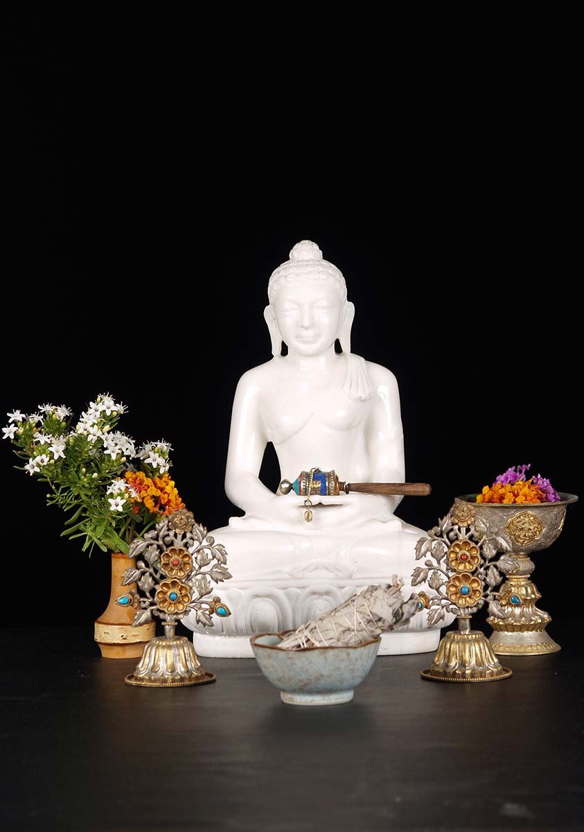 White Marble Meditating Buddha Statue 12"