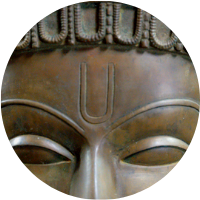 Bronze Vishnu Statue with tilak on his forehead