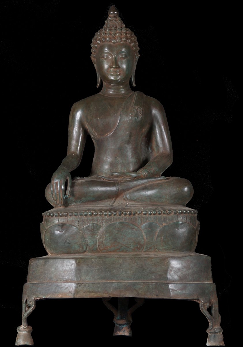 Earth Touching Chiang Saen Buddha Statue 28"