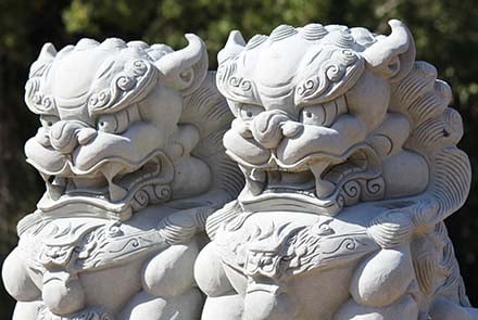 Foo Dog Statues