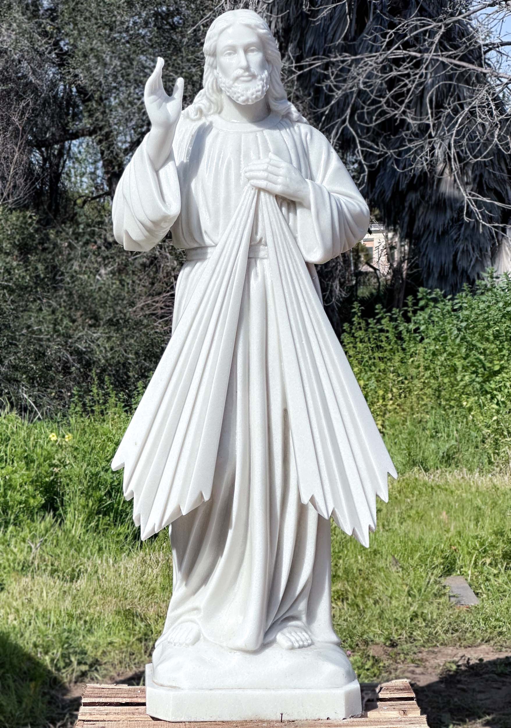 White Marble Divine Mercy Statue of Jesus with Rays of Light Beaming from His Heart 49"