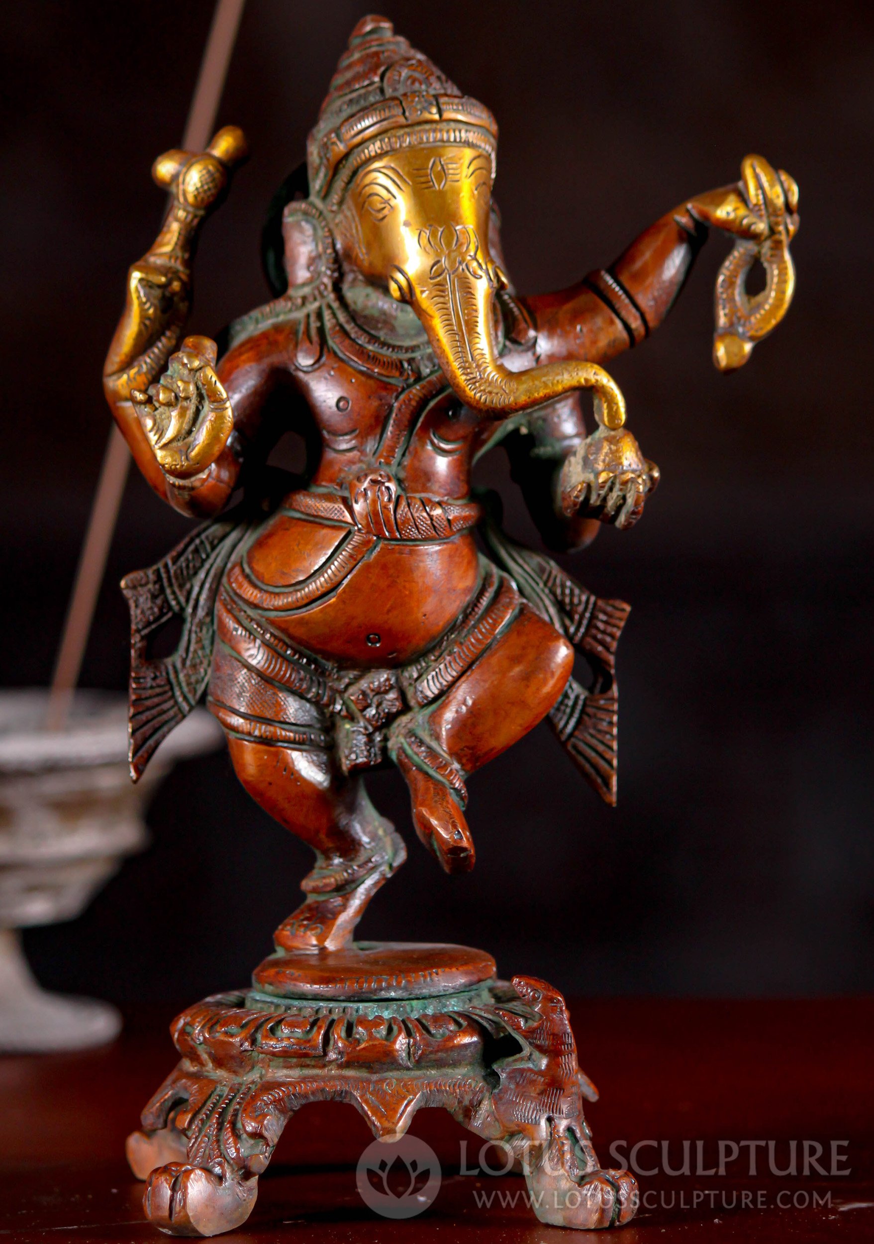 Lord Ganesh Sitting on Asan in Blessing Posture - Panchdhatu