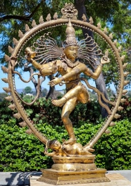 Golden Brass Dancing Women Statue, For Interior Decor, Size