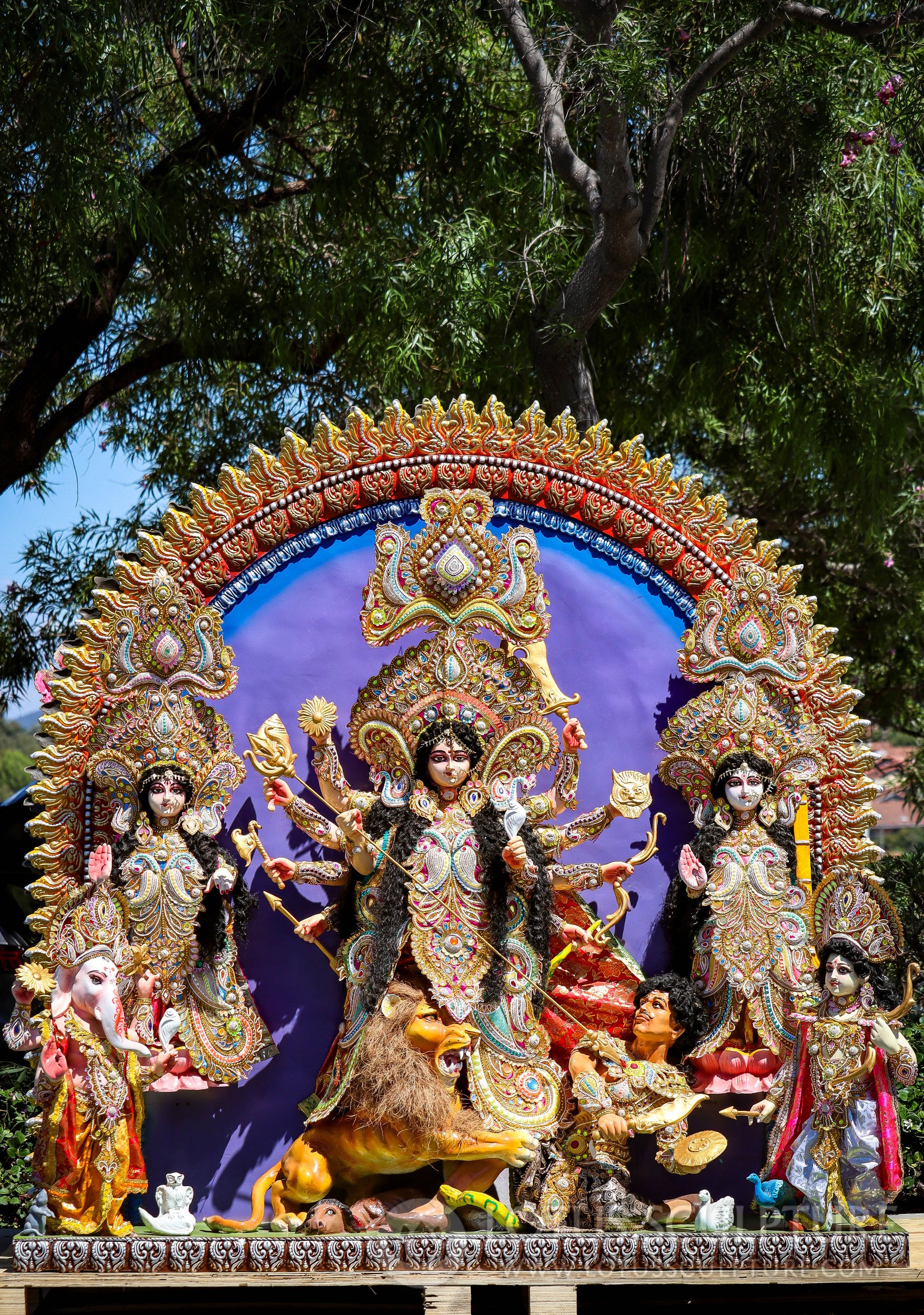 Traditional Durga Puja Statue, Durga Killing Buffalo Ganesh, Lakshmi, Saraswati & Murugan 75"