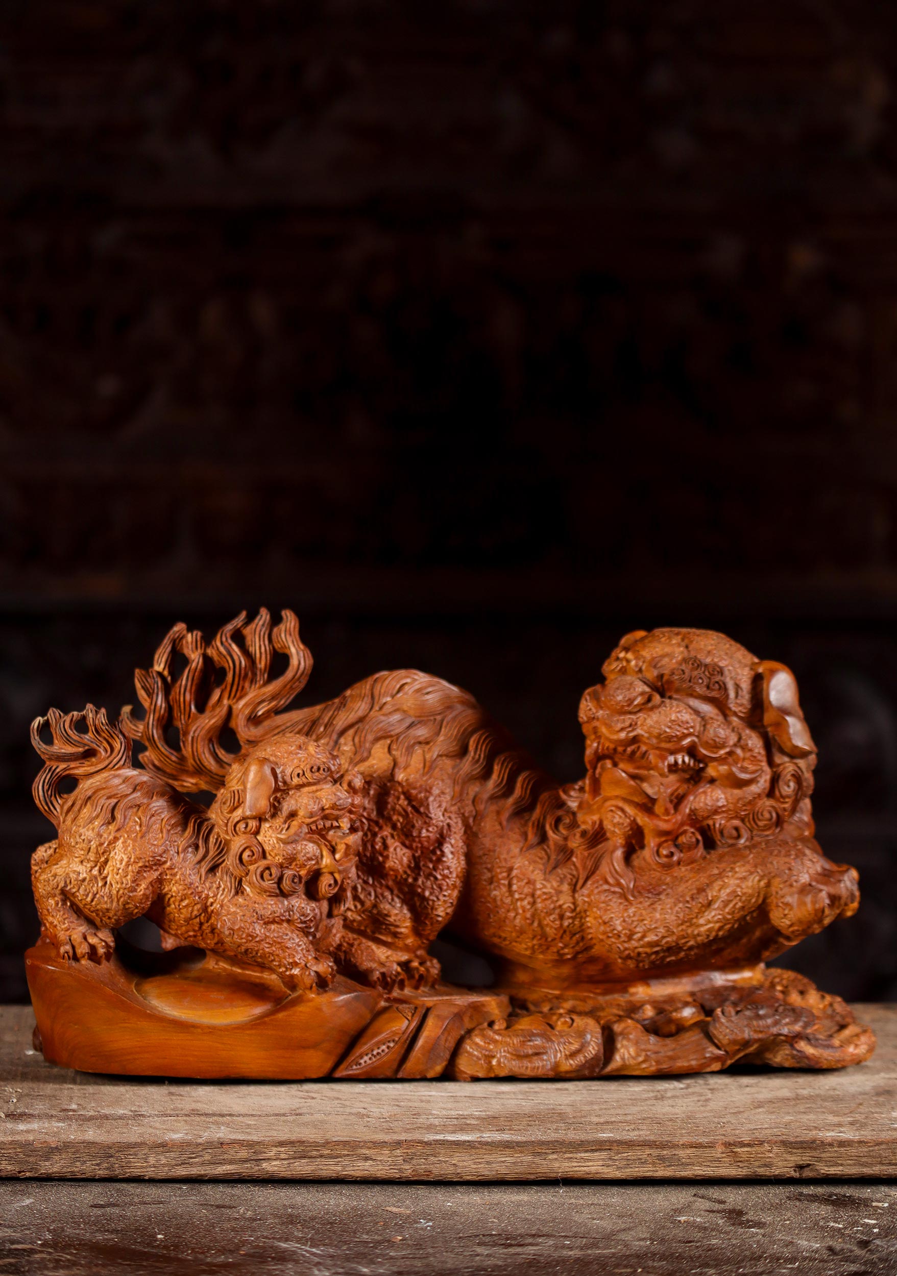 Foo Dog Wooden Sculpture Pair Shishi Lions Hand Carved with Gold Ingot 15"